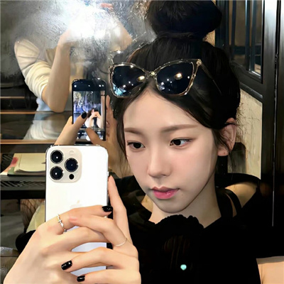 黑色系女头霸气ins风十足 会令自己着迷好久的女头