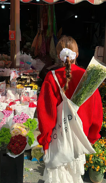 氛围感壁纸独特吸睛款 值得一换的壁纸好用气质