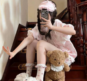 一听上去就很温柔很温暖的签名 一眼倾心的签名很干净 一听上去就很温柔很温暖的签名 一眼倾心的签名很干净