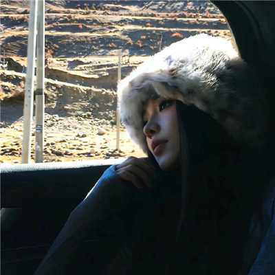 简单成熟低调的微信女头 超爱的美女系列的女头